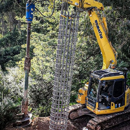 imposante tarière auger torque