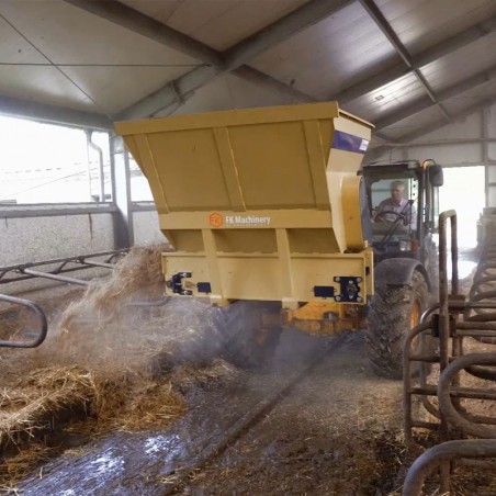 Trémie distributrice pour tracteur