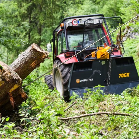 treuil forestier uniforest sur tracteur 70GK