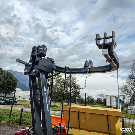 Bras de jonction au tracteur