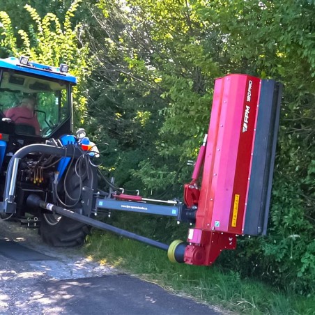 Broyeur d'accotement en action réglage vertical - Vue de face