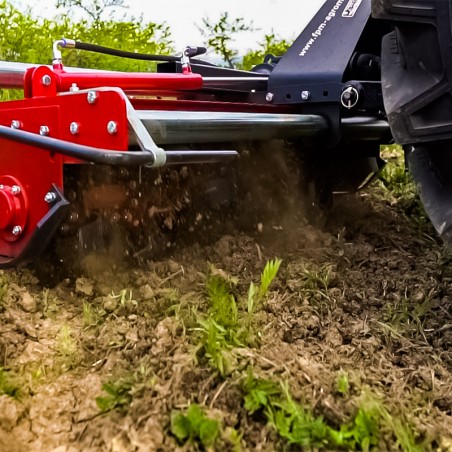 Fraise pour travail du sol en action - Zoom