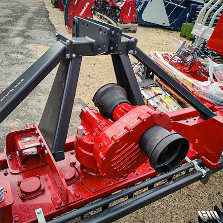 Machine à fraiser rotative 18 cv, outils et équipement agricoles