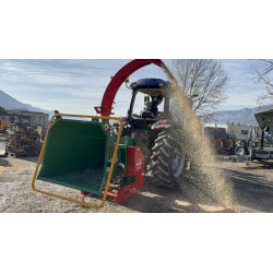 Broyeur de branche prise de force GREEN TECHNIK CIP2200 Diamètre de coupe 22cm