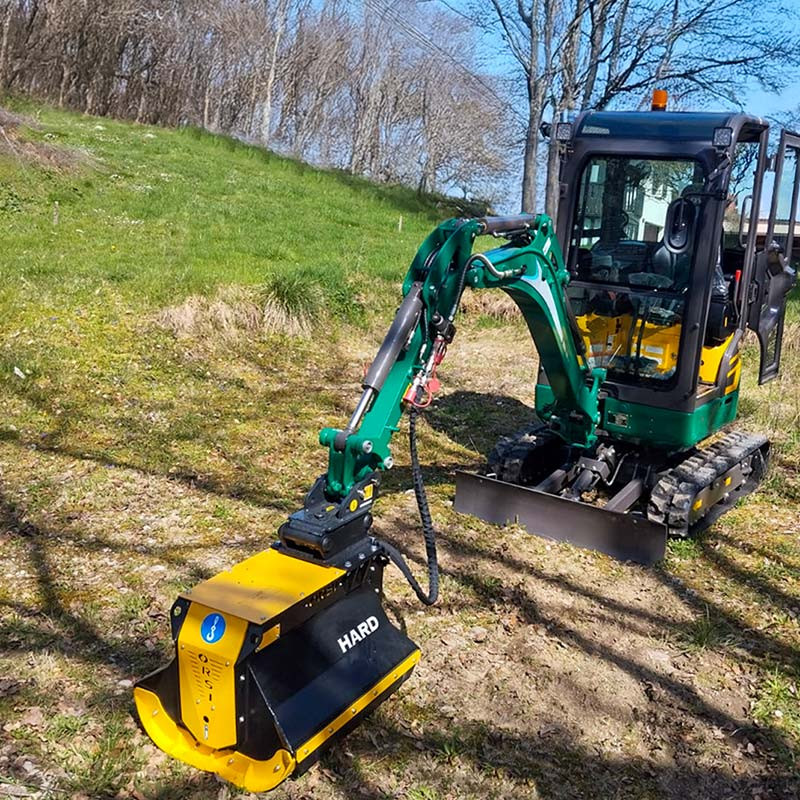 debrousailleuse mini pelle pas cher