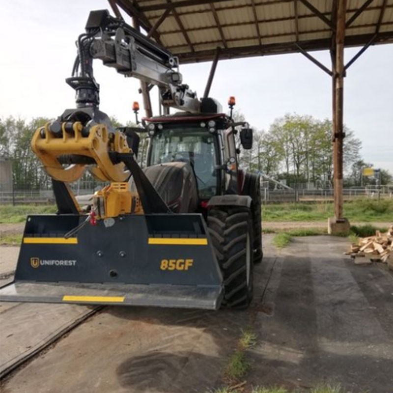 Treuil forestier hydraulique uniforest 85GF